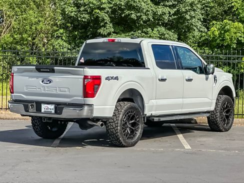 Used 2024 Ford F150 XLT w/ Tow/Haul Package AWD/4WD image 3
