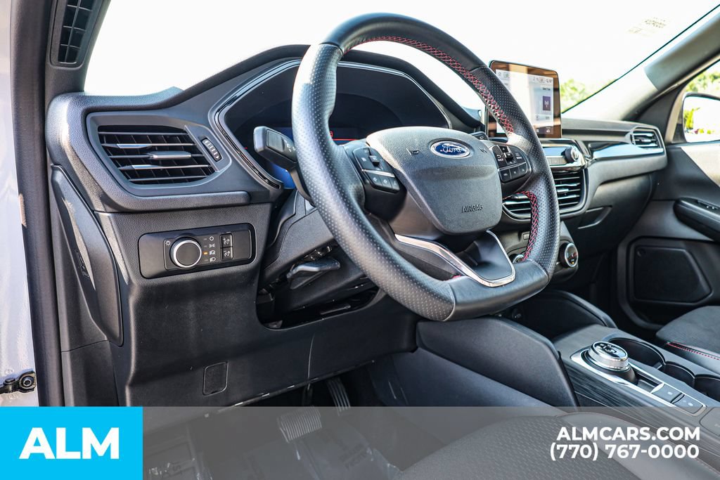 Used 2025 Ford Escape ST-Line FWD image 26
