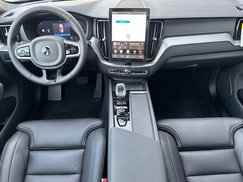 New 2026 Volvo XC60 T8 Ultra w/ Climate Package PRO AWD/4WD image 13