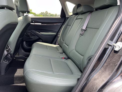 Used 2024 Kia Seltos SX w/ SX Sunroof Package AWD/4WD image 24