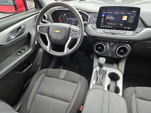 Used 2024 Chevrolet Blazer LT w/ Convenience Package FWD image 10
