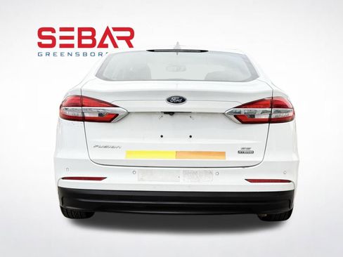 Used 2020 Ford Fusion SE image 9