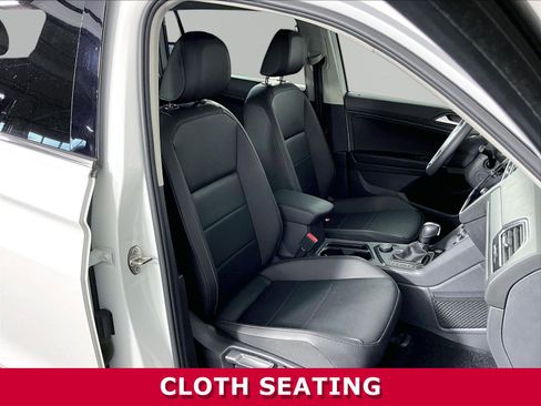 Used 2020 Volkswagen Tiguan SEL AWD/4WD image 26
