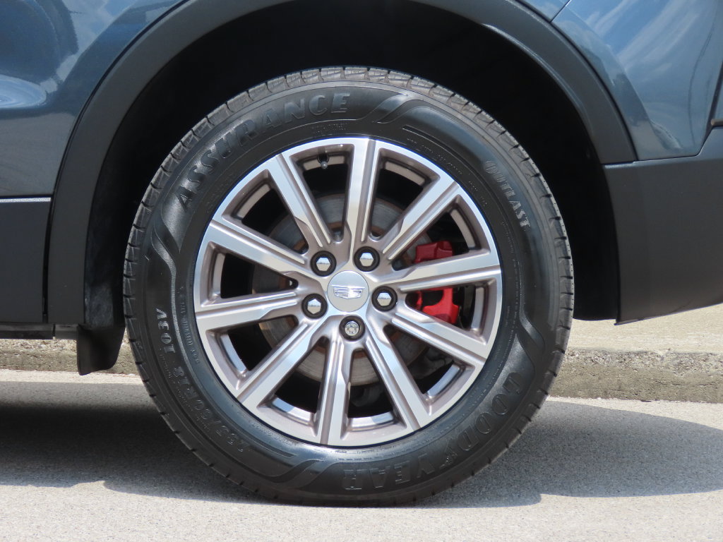 Used 2021 Cadillac XT4 Sport AWD/4WD image 15