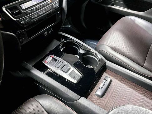 Used 2020 Honda Ridgeline Black Edition image 19
