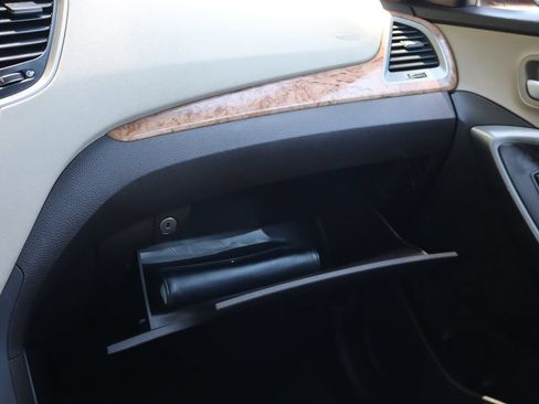 Used 2013 Hyundai Santa Fe Sport FWD image 36