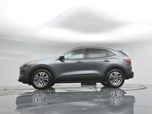 Certified 2022 Ford Escape SEL AWD/4WD image 8