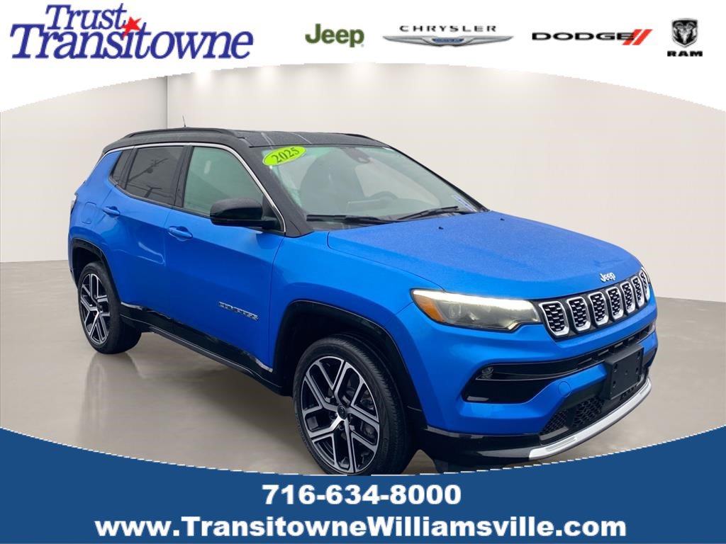 Used 2025 Jeep Compass Limited w/ Elite Group AWD/4WD image 1