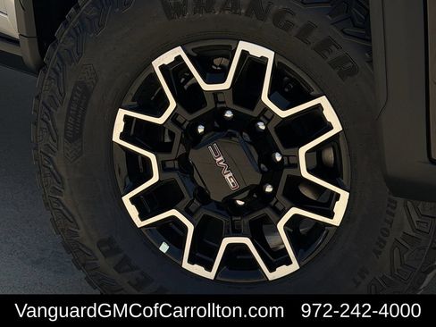 New 2026 GMC Sierra 2500 AT4X AWD/4WD image 9