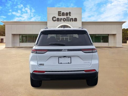 New 2026 Jeep Grand Cherokee Limited AWD/4WD image 4