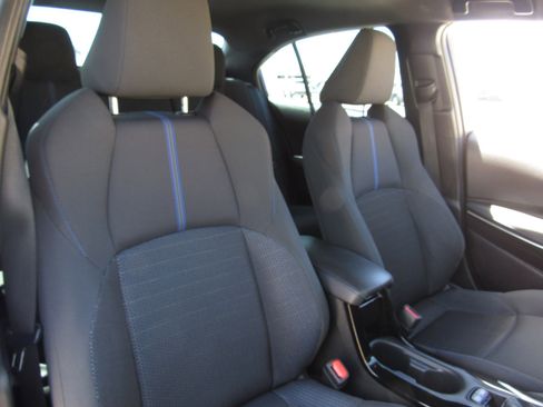 Used 2021 Toyota Corolla SE w/ Carpet Mat Package (TMS) FWD image 10