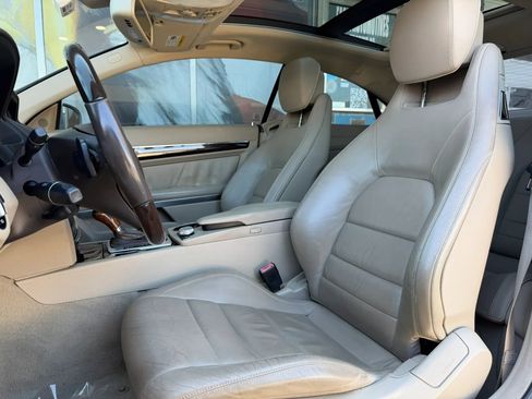 Used 2010 Mercedes-Benz E 350 E 350 Coupe 2D image 10