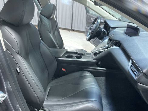 Used 2023 Acura TLX FWD image 14
