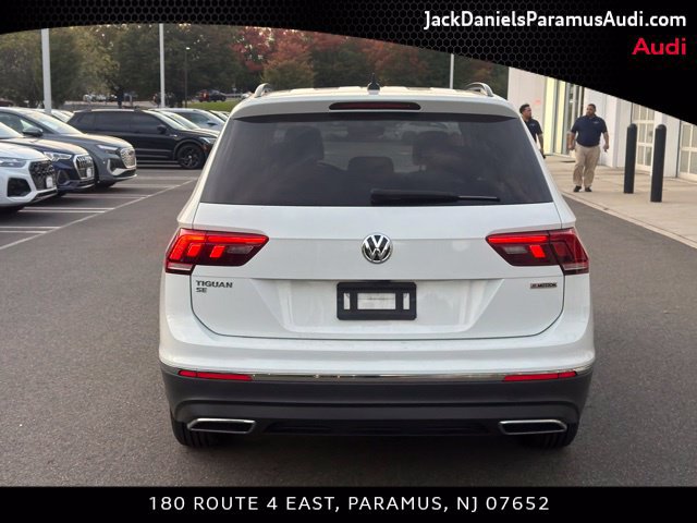 Used 2021 Volkswagen Tiguan SE w/ Panoramic Sunroof Package AWD/4WD image 5