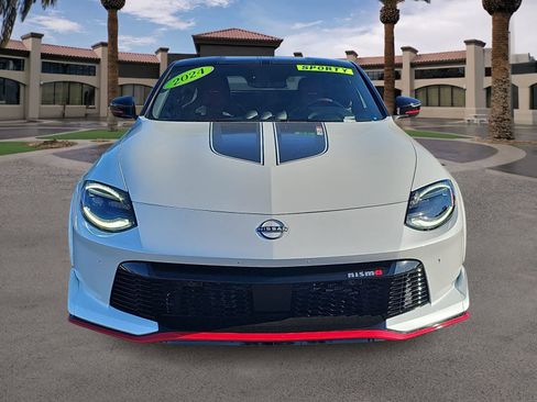 Used 2024 Nissan Z NISMO w/ Floor Mat Package image 3