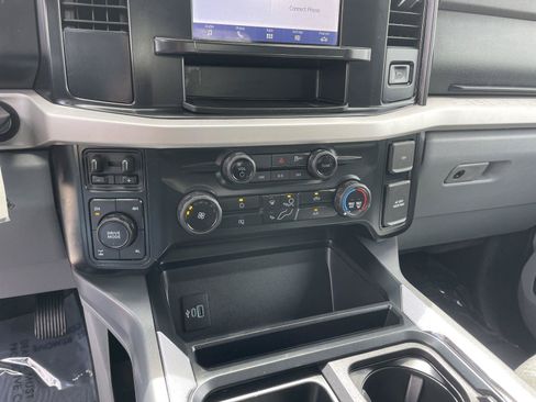 Used 2025 Ford F250 XLT w/ FX4 Off-Road Package AWD/4WD image 17