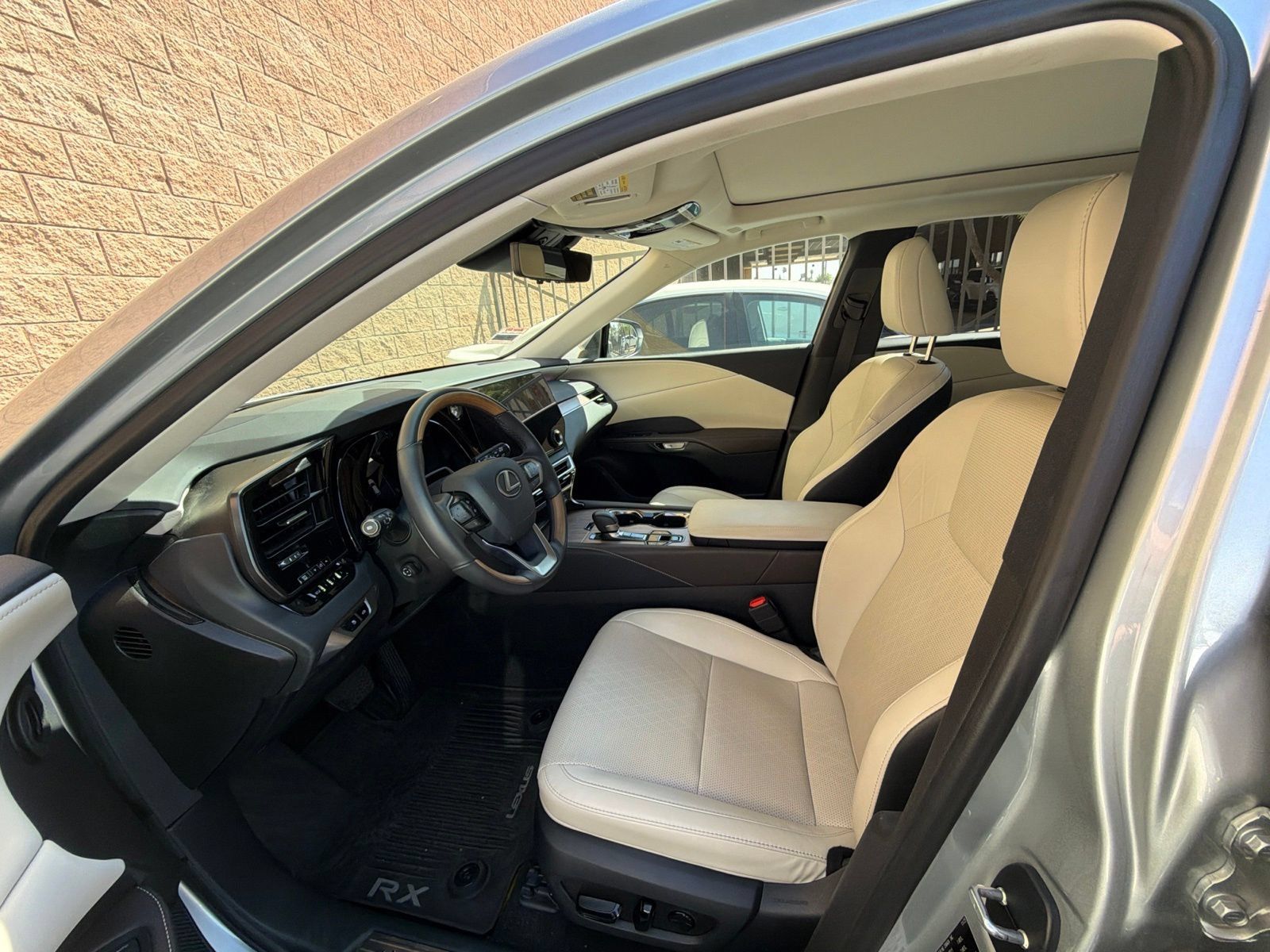 Certified 2026 Lexus RX 350 w/ Convenience Package AWD/4WD image 5