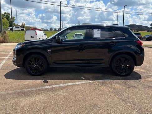 Used 2026 Mitsubishi Outlander Sport AWD image 7
