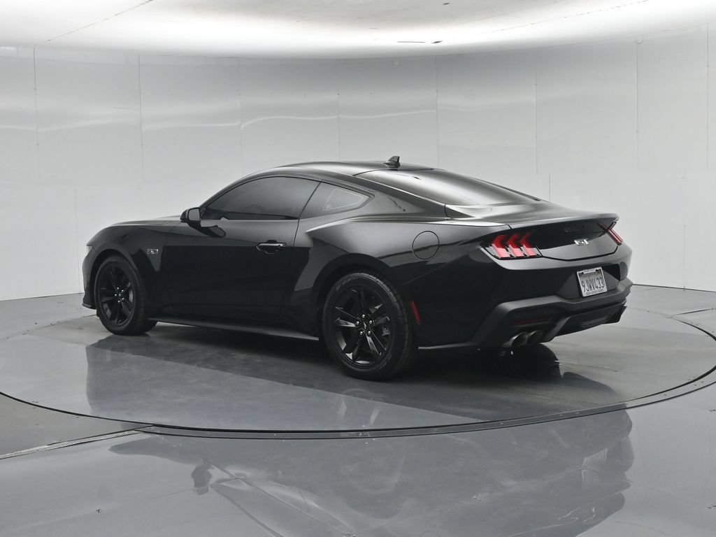 Used 2024 Ford Mustang GT RWD image 25