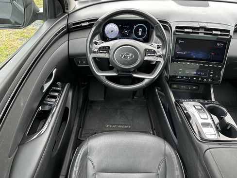 Used 2022 Hyundai Tucson Limited w/ Cargo Package AWD/4WD image 12