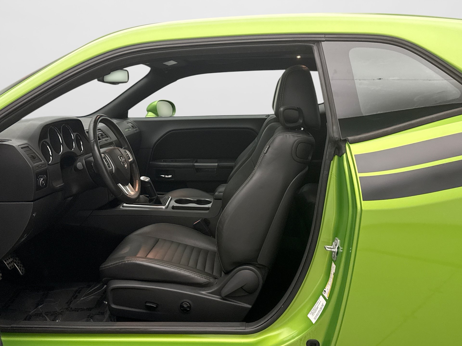 Used 2011 Dodge Challenger R/T RWD image 11