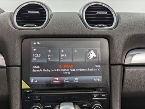 Used 2017 Porsche 718 Boxster image 23