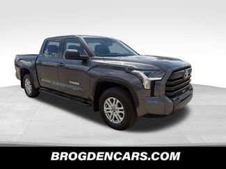 Used 2025 Toyota Tundra SR5 w/ SR5 Premium Package AWD/4WD 360° Tour