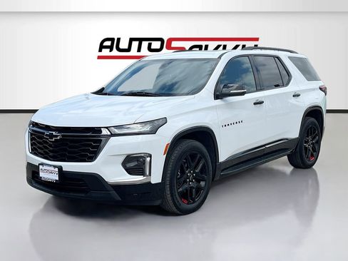Used 2023 Chevrolet Traverse Premier w/ Redline Edition AWD/4WD image 3
