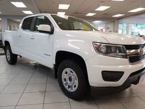 Used 2019 Chevrolet Colorado W/T w/ WT Convenience Package AWD/4WD image 14