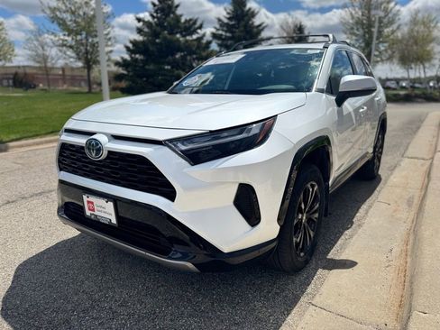 Used 2023 Toyota RAV4 SE w/ Convenience Package AWD/4WD image 35