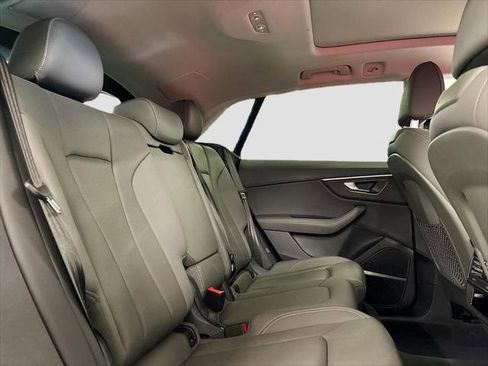 Certified 2023 Audi Q8 Premium Plus w/ Premium Plus Package image 16