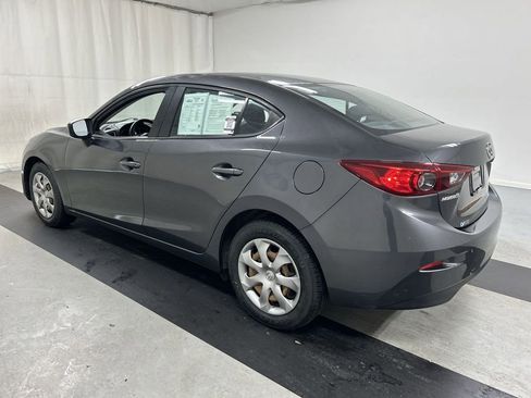 Used 2016 MAZDA MAZDA3 i Sport image 7