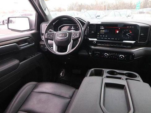 Used 2025 GMC Sierra 1500 SLT image 20