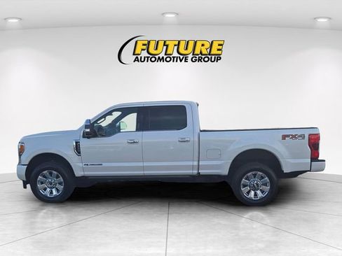 Certified 2019 Ford F350 Platinum w/ Platinum Ultimate Package AWD/4WD image 7
