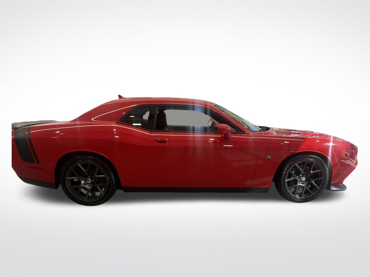 Used 2016 Dodge Challenger R/T Scat Pack RWD image 6