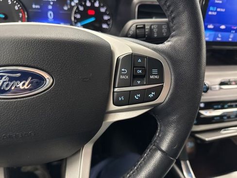 Used 2021 Ford Explorer XLT w/ Equipment Group 202A image 40