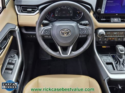 Used 2023 Toyota RAV4 XLE Premium FWD image 13