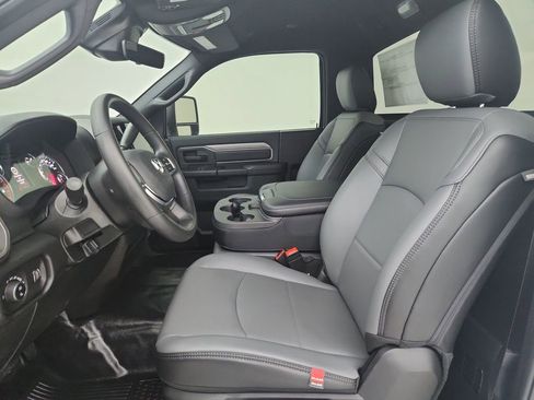 New 2026 RAM 3500 Tradesman image 19