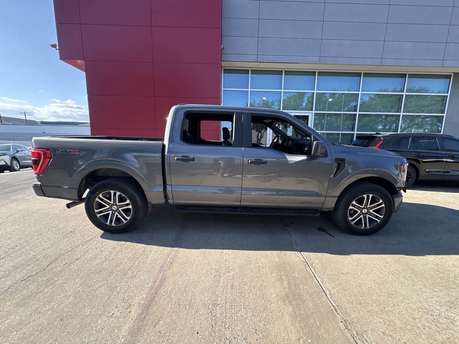 Used 2023 Ford F150 XL w/ STX Appearance Package RWD image 7