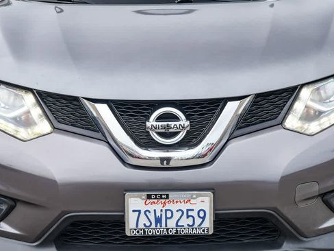 Used 2016 Nissan Rogue SL w/ SL Premium Package FWD image 5