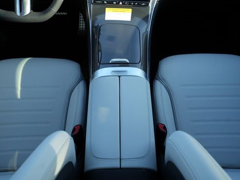 Used 2026 Mercedes-Benz GLC 300 GLC 300 image 29