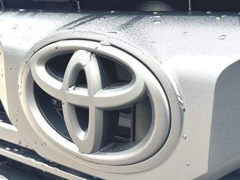 Used 2025 Toyota Tundra SR5 AWD/4WD image 30