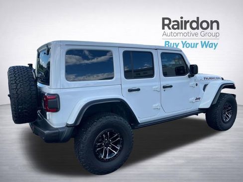 Used 2024 Jeep Wrangler Unlimited Rubicon AWD/4WD image 7
