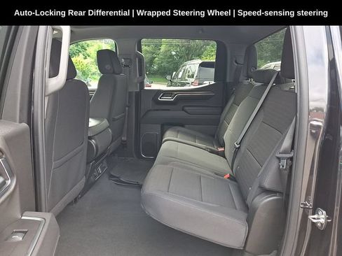Used 2024 Chevrolet Silverado 1500 LT AWD/4WD image 13