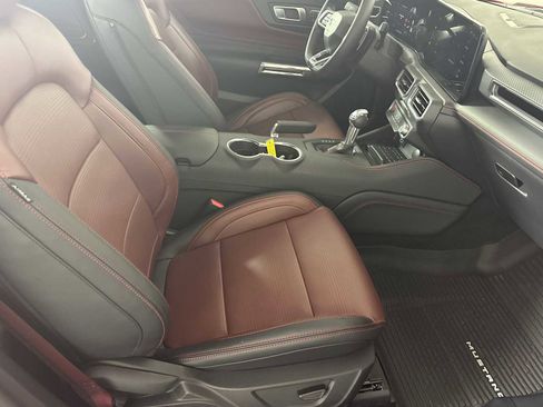 Used 2024 Ford Mustang GT Premium w/ GT Performance Package image 16