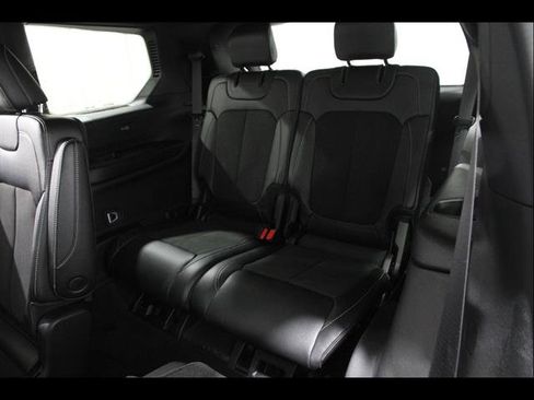 Used 2024 Jeep Grand Cherokee L Altitude AWD/4WD image 20