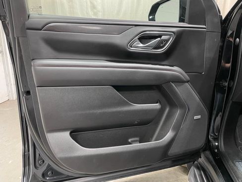 Used 2022 Chevrolet Tahoe RST w/ Sport Performance Package AWD/4WD image 8