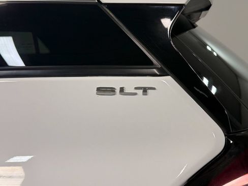 Used 2023 GMC Terrain SLT AWD/4WD image 54