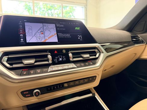 Used 2019 BMW 330i Sedan w/ Convenience Package RWD image 37