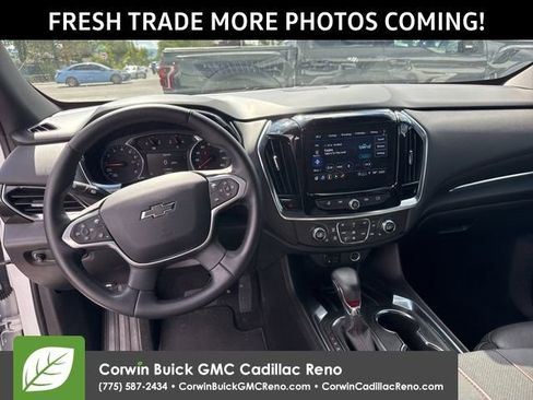 Used 2023 Chevrolet Traverse RS AWD/4WD image 8